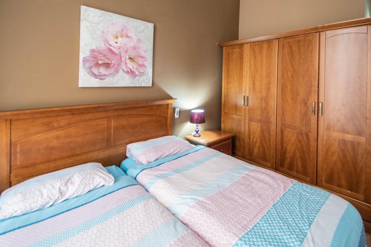 Apartamento Del Arqueologo De Cádiz Exteriör bild